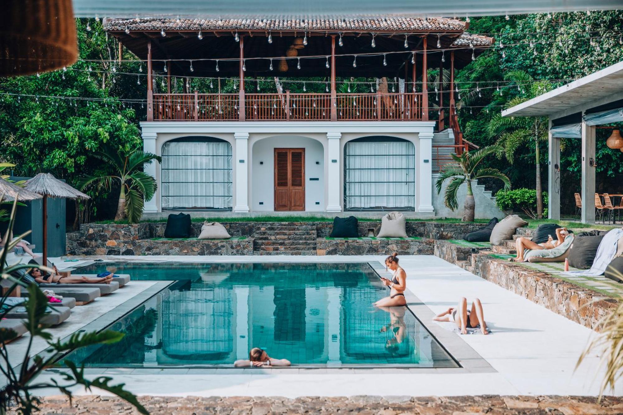 The Salty Pelican Yoga & Surf Retreat Dikwella Kültér fotó